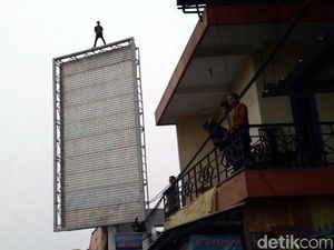 Video Tak Terduga, Bertengger 4 Jam di Billboard karena Pacar