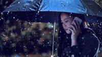 12 Cara Sehat untuk Menghangatkan Diri Saat Cuaca Sering Hujan