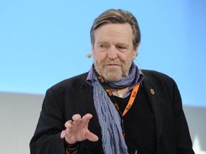 Aktivis Internet Terkenal Meninggal Dunia