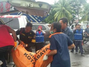 Seorang Pria Ditemukan Tewas Dalam Mobil di CitraLand