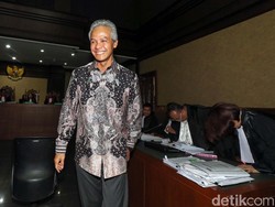 Tegaskan Tak Terima Uang e-KTP, Ganjar: Ngarangnya Kebangetan