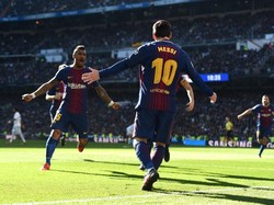 Kepergian Neymar membuat Barcelona tak lagi punya Trio MSN. Penggantinya? Ada Paulinho. Lionel Messi kini punya 23 gol, Suarez 16 gol, dan Paulinho 6 gol di La Liga dan Liga Champions. (Foto: Denis Doyle/Getty Images)