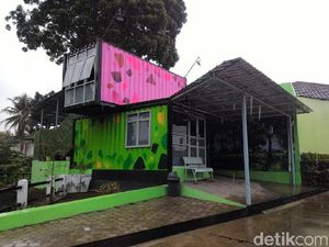 Siapa Sangka, Gedung Warna-warni di Boyolali Ini Ternyata Kamar Mayat Siapa Sangka, Gedung Warna-warni di Boyolali Ini Ternyata Kamar Mayat