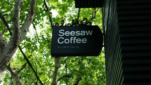 Pencinta Kopi dan Pastry, Yuk, Ngopi Cantik di Kafe yang Cozy Ini