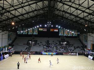 Sudah Direnovasi, Atap Hall A Basket di GBK kok Masih Bocor?