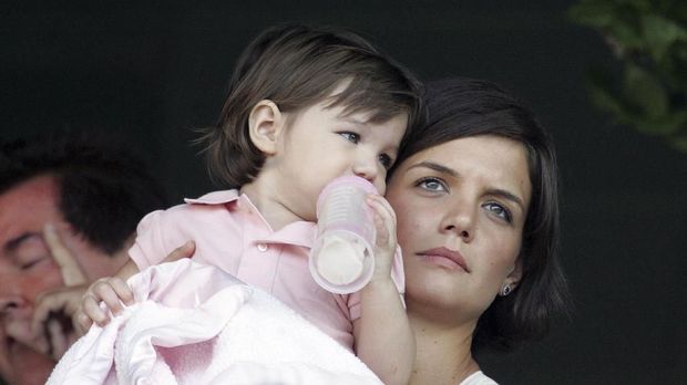 Katie Holmes dan Jamie Foxx Berpisah usai Kencan 5 Tahun