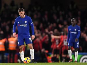 Courtois Pertanyakan Keputusan Conte Ganti Hazard saat Lawan MU