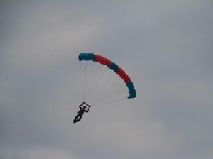 Prajurit TNI Jatuh dari Ketinggian 1.600 Kaki Sadar, Bakal Operasi Tulang Prajurit TNI Jatuh dari Ketinggian 1.600 Kaki Sadar, Bakal Operasi Tulang