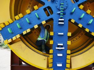 Menanti Nasib Kelanjutan Sodetan Ciliwung Menanti Nasib Kelanjutan Sodetan Ciliwung