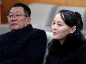 Senyum Adik Kim Jong-un saat Tiba di Korsel