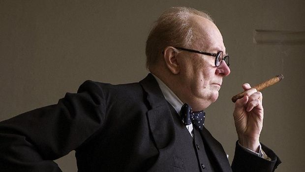 Transformasi Gary Oldman Bikin Decak Kagum