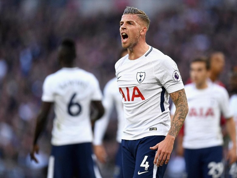 Vertonghen: Tak Ada Ketegangan Soal Masa Depan Alderweireld