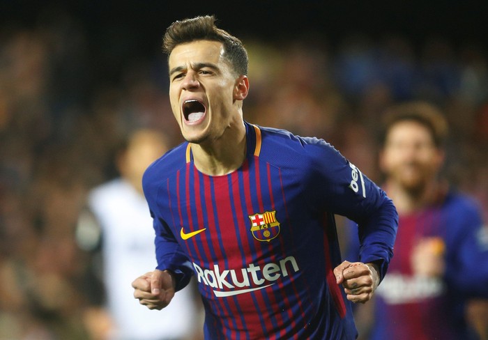 Soccer Football - Spanish Kings Cup Semi Final Second Leg - Valencia vs FC Barcelona - Mestalla, Valencia, Spain - February 8, 2018   Barcelona’s Philippe Coutinho celebrates scoring their first goal    REUTERS/Heino Kalis