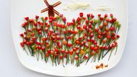 Unik! Kebun Tulip hingga Petronas Tower Dilukis dengan Makanan di Atas Piring