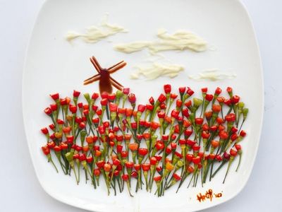Unik! Kebun Tulip hingga Petronas Tower Dilukis dengan Makanan di Atas Piring