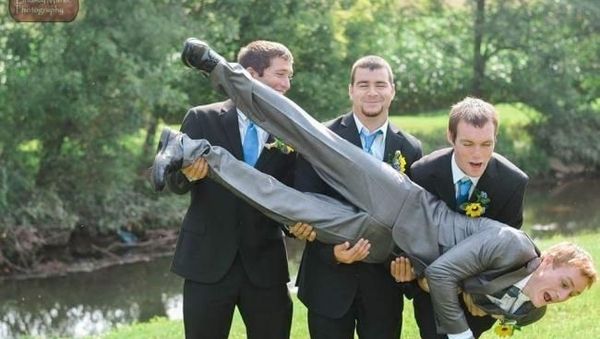 Foto: 20 Momen Tak Terduga Tapi Lucu Jepretan Fotografer di Hari Pernikahan