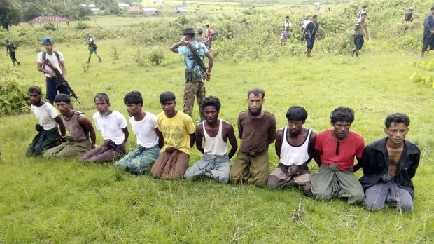 Warga Rohingya menjadia korban pembantaian pemerintah Myanmar. 