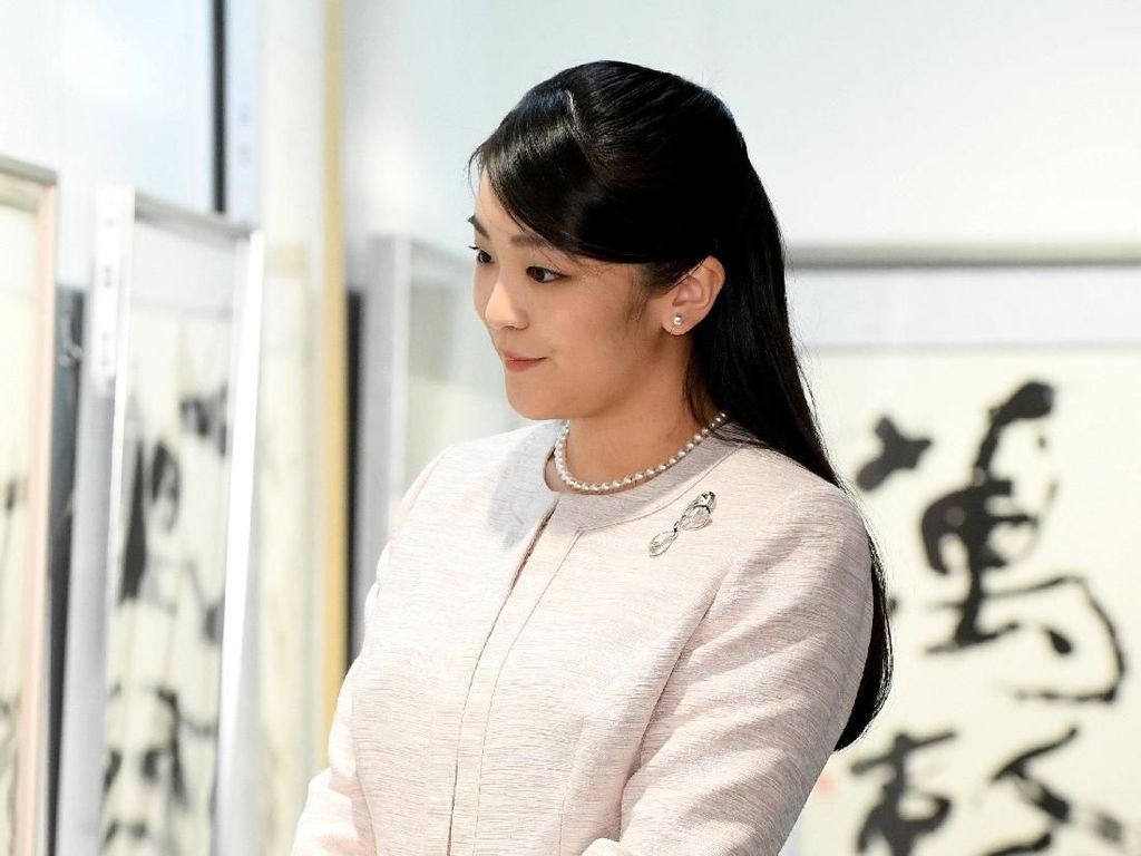 Pernikahan Putri Jepang Ditunda Karena Tunangan Berutang Pada Ibu Mantan Pacar? Pernikahan Putri Jepang Ditunda Karena Tunangan Berutang Pada Ibu Mantan Pacar?