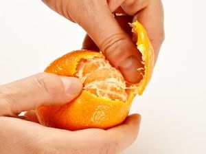 Jangan Dibuang! Biji Jeruk Punya 5 Manfaat Hebat Ini