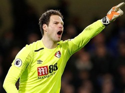 AC Milan Pinjam Asmir Begovic