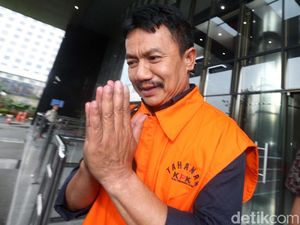 Bupati Jombang Nonaktif Segera Jalani Sidang Bupati Jombang Nonaktif Segera Jalani Sidang
