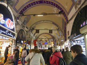 Beginilah Pasar Tradisional Terbesar di Dunia yang Bersih dan Rapi