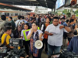 ﻿Komuter Pintar Peduli Sekitar, Kampanye Cegah Pelecehan di Kereta