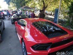 Hotman Paris, Raffi Ahmad, dan Pencinta Lamborghini Ngopi Pagi Bareng