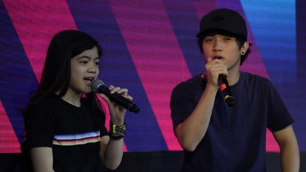 Youtubers Ranz & Niana Mampir ke Jakarta, Yuk Intip Aksinya