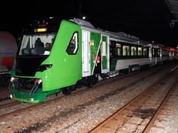 Kereta Bandara Minangkabau Tunggu Diresmikan Jokowi