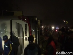 Gambaran Kecelakaan Bus di Tanjakan Emen Versi Polisi dan Dishub