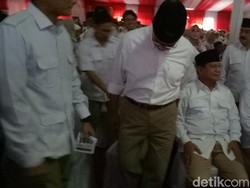Bercanda soal Sosok Presiden, Prabowo Panggil Fadli Zon Fadli Zono