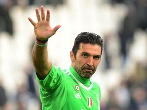 Tentang Nomor 77 Gianluigi Buffon di Juventus