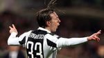 Foto: Bernardeschi-Higuain Menangkan Juventus