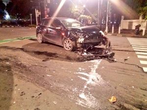Diduga Sopir Ngantuk, 3 Mobil Kecelakaan di Menteng