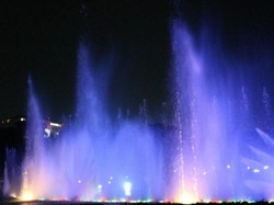 Wisata Malam di Monas, Bisa Ngapain Saja Ya?