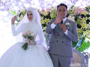 Cerai dari Angel Lelga, Vicky Prasetyo Rasakan Senang Bercampur Sedih Cerai dari Angel Lelga, Vicky Prasetyo Rasakan Senang Bercampur Sedih