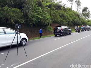 Polisi Olah TKP Bus Maut di Tanjakan Emen Gunakan Kamera 3D