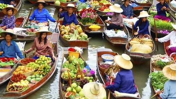 Ini 10 Pasar Ternyentrik di Dunia, Salah Satunya di Indonesia Lho