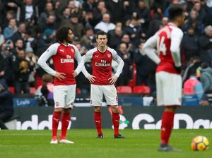 Elneny Tak Sampai Hati Lihat Gooners Cilik Menangis Elneny Tak Sampai Hati Lihat Gooners Cilik Menangis