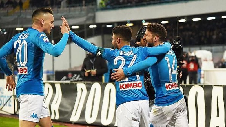 Kalahkan Lazio, Napoli Kembali ke Puncak Klasemen Kalahkan Lazio, Napoli Kembali ke Puncak Klasemen