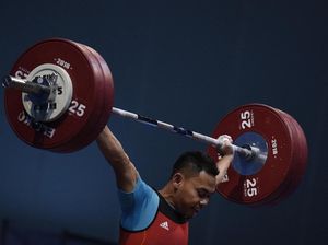 Eko Yuli dan Surahmat Tambah Koleksi Emas Indonesia Eko Yuli dan Surahmat Tambah Koleksi Emas Indonesia