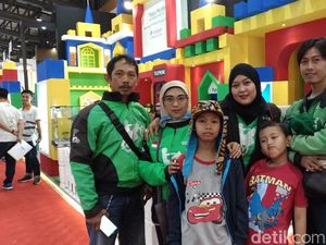 Hari Terakhir, Pameran Rumah JCC Kedatangan Driver Go-Jek Hari Terakhir, Pameran Rumah JCC Kedatangan Driver Go-Jek