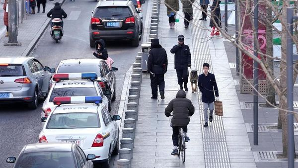 Foto: Mal di Beijing Diserang Pria Berpisau, 1 Orang Tewas