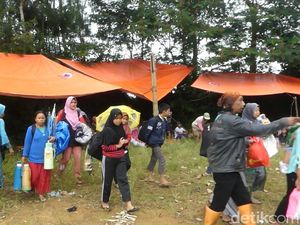 Terancam Longsor, Ratusan warga di Banjarnegara Mengungsi Terancam Longsor, Ratusan warga di Banjarnegara Mengungsi