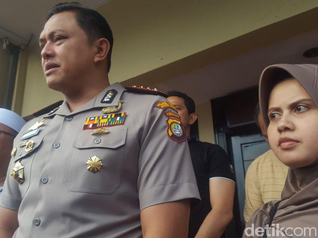 Polisi Amankan 5 Rekan Pengeroyok Ustaz Basit di Kemanggisan Polisi Amankan 5 Rekan Pengeroyok Ustaz Basit di Kemanggisan