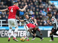MU Kalah di Markas Newcastle