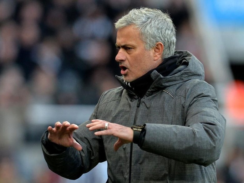 Mourinho Sambut Empat Laga Penting di Old Trafford Mourinho Sambut Empat Laga Penting di Old Trafford