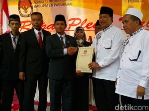 Irsyad Yusuf-Mujib Imron Resmi Ditetapkan Calon di Pilbup Pasuruan Irsyad Yusuf-Mujib Imron Resmi Ditetapkan Calon di Pilbup Pasuruan