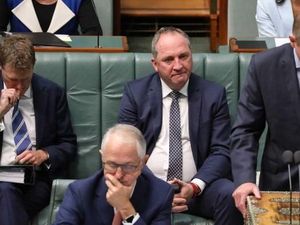 Perselingkuhan Ancam Posisi Wakil PM Australia